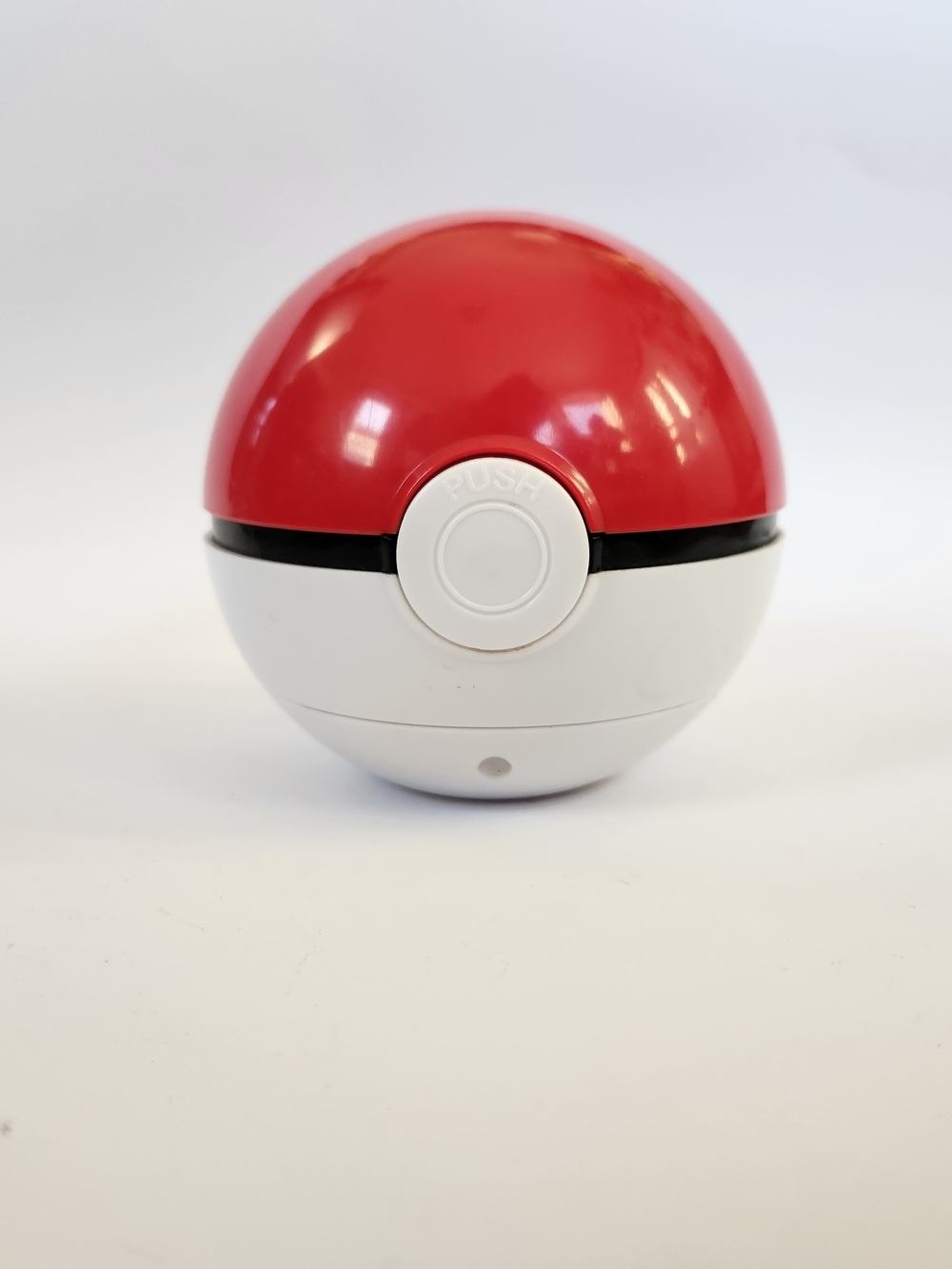 Vintage Tiger Electronics 1999 Pokemon Poke Ball Handheld LCD Game Tested Works - Picture 3 of 14